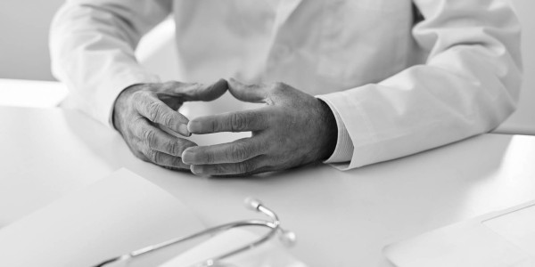 Derecho Civil / Abogados Civilistas Rafelguaraf · Reclamaciones por Daños Causados por Tratamientos Médicos Inadecuados o Errores Médicos