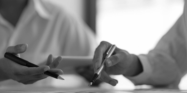 Derecho Inmobiliario / Abogados Inmobiliarios Rafelguaraf · Redacción y Revisión de Contratos de Compraventa de Inmuebles