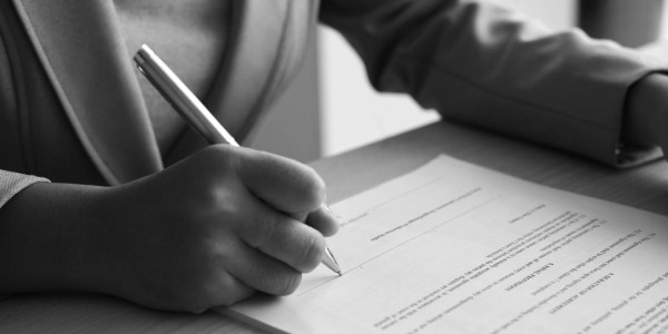 Derecho Mercantil / Abogados Mercantilistas Riba-roja de Túria · Procesos de Licitación y Contratación con Entidades Públicas