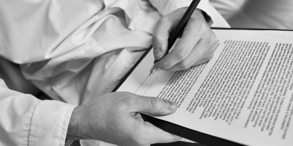 Derecho Mercantil / Abogados Mercantilistas Riba-roja de Túria · Redacción y Negociación de Contratos de Franquicia